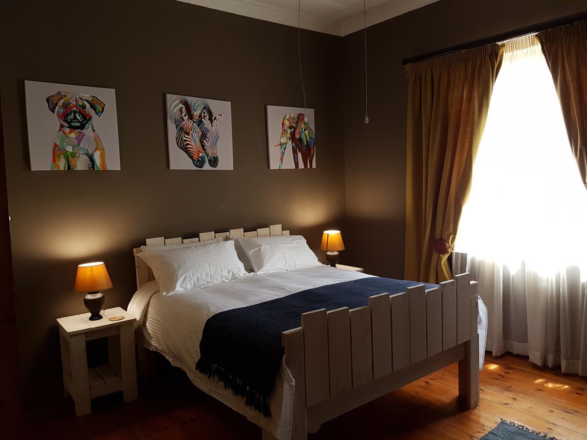 86 On Langenhoven Bed & Breakfast Oudtshoorn Dış mekan fotoğraf