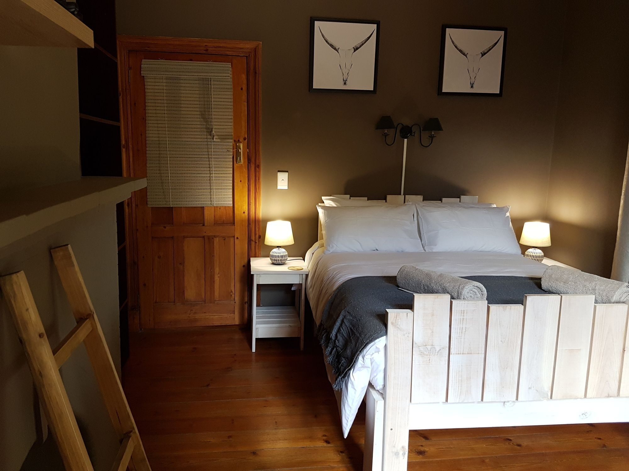 86 On Langenhoven Bed & Breakfast Oudtshoorn Dış mekan fotoğraf